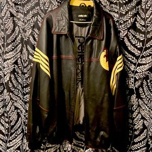 Pelle by Marc